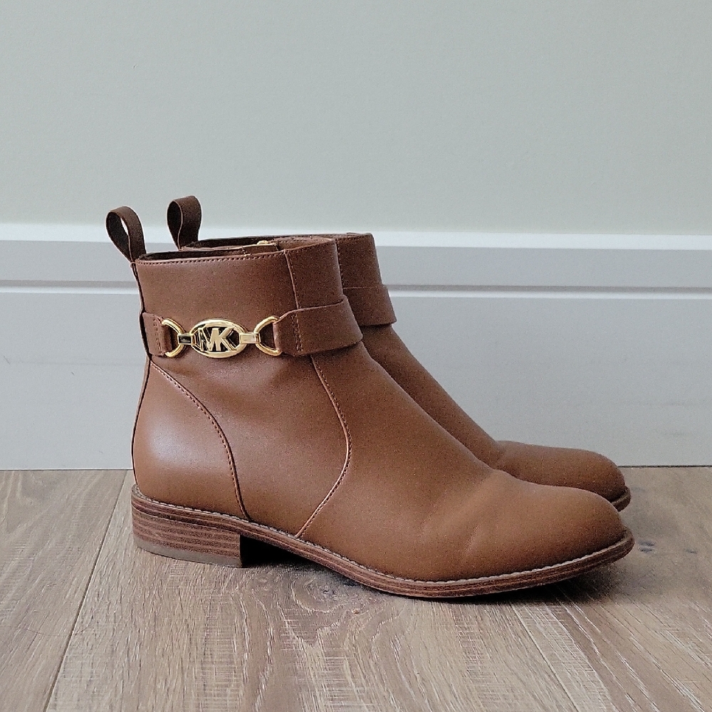 GUC MK Michael Kors Ankle Boots Size 7